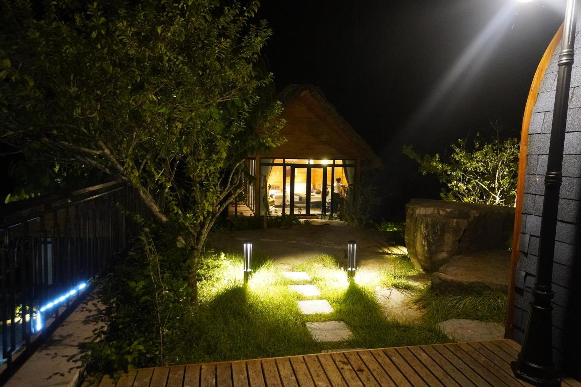 Lotus Premium Lodge - Lotus Group Tours Ha Giang Εξωτερικό φωτογραφία