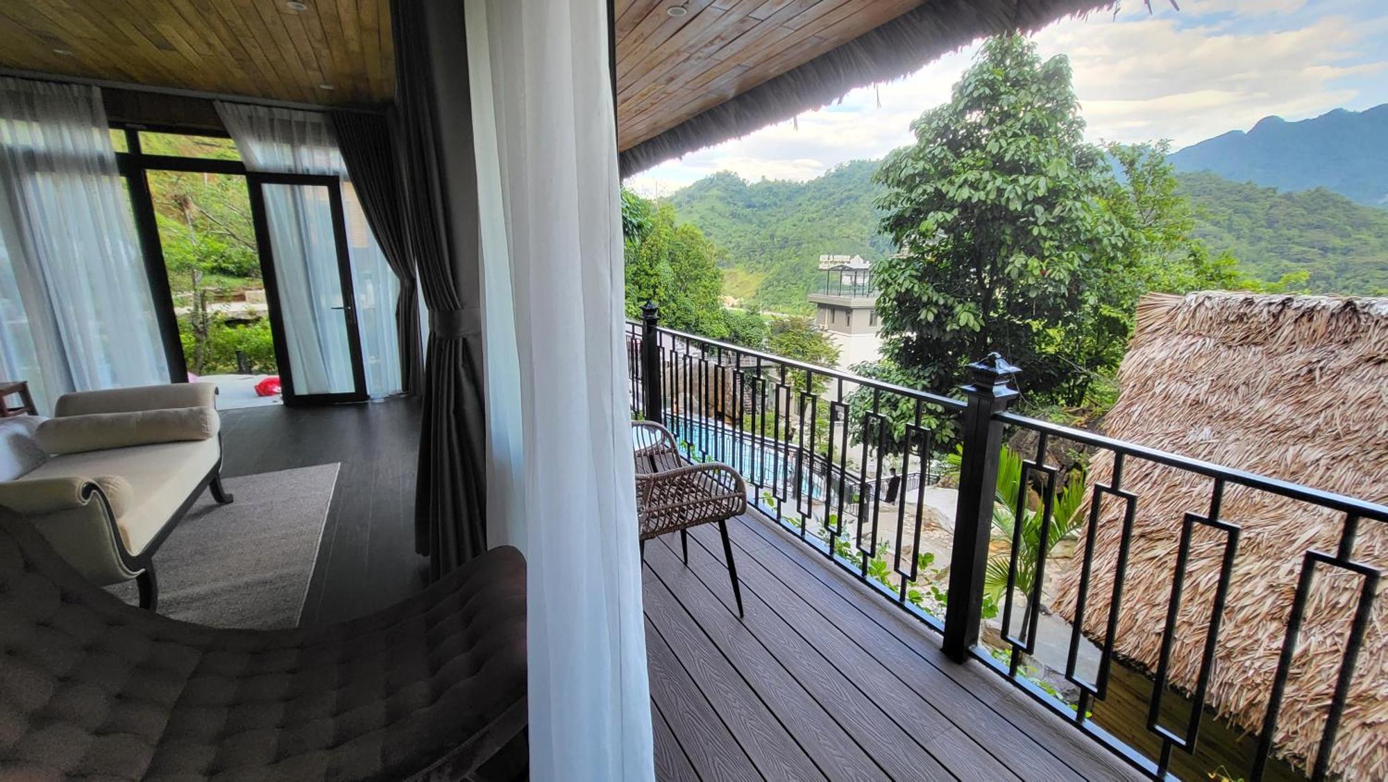 Lotus Premium Lodge - Lotus Group Tours Ha Giang Εξωτερικό φωτογραφία