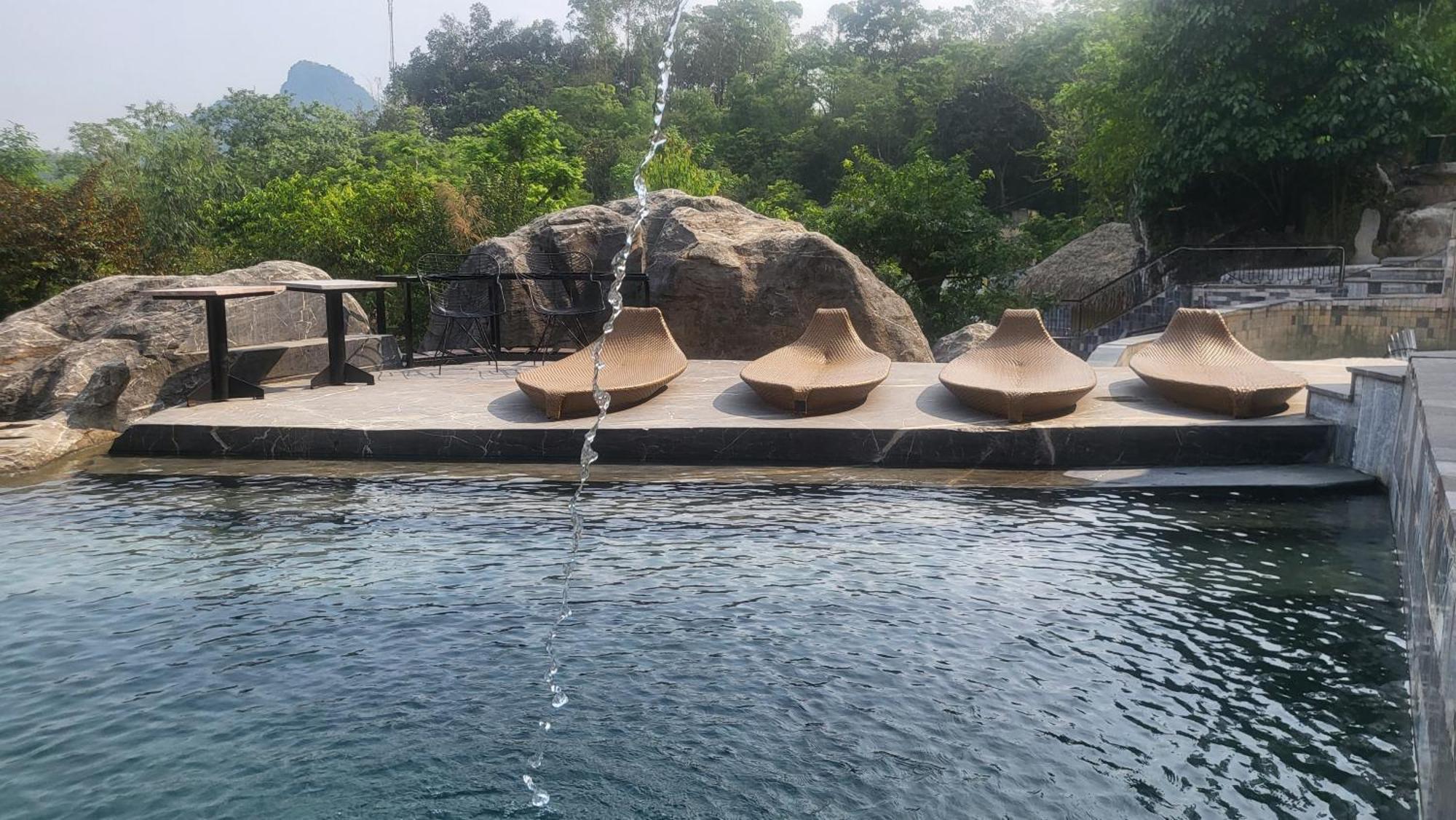 Lotus Premium Lodge - Lotus Group Tours Ha Giang Εξωτερικό φωτογραφία